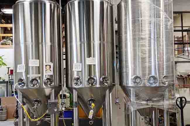 Illustrative example of beer fermentation tank from Google Search