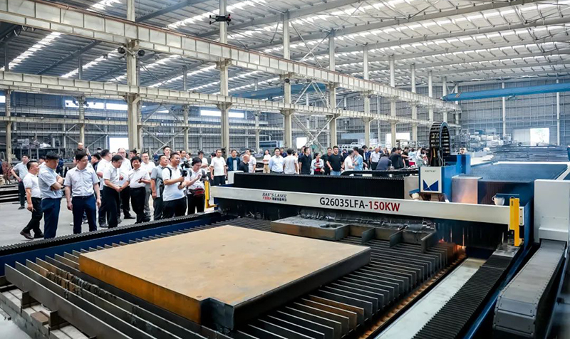 High Power Laser Cutting Machine