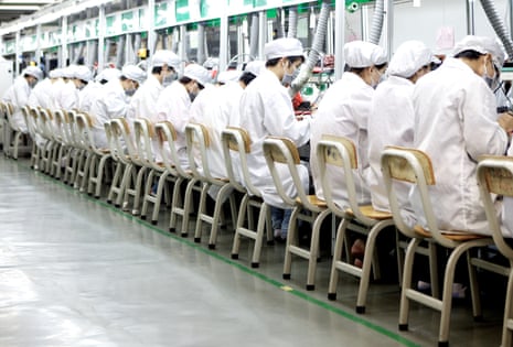 apple iphone 18 china manufacturing