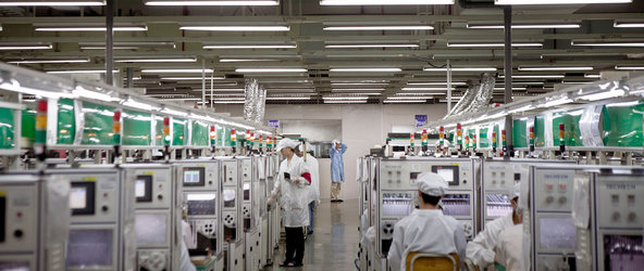 apple iphone 18 china manufacturing