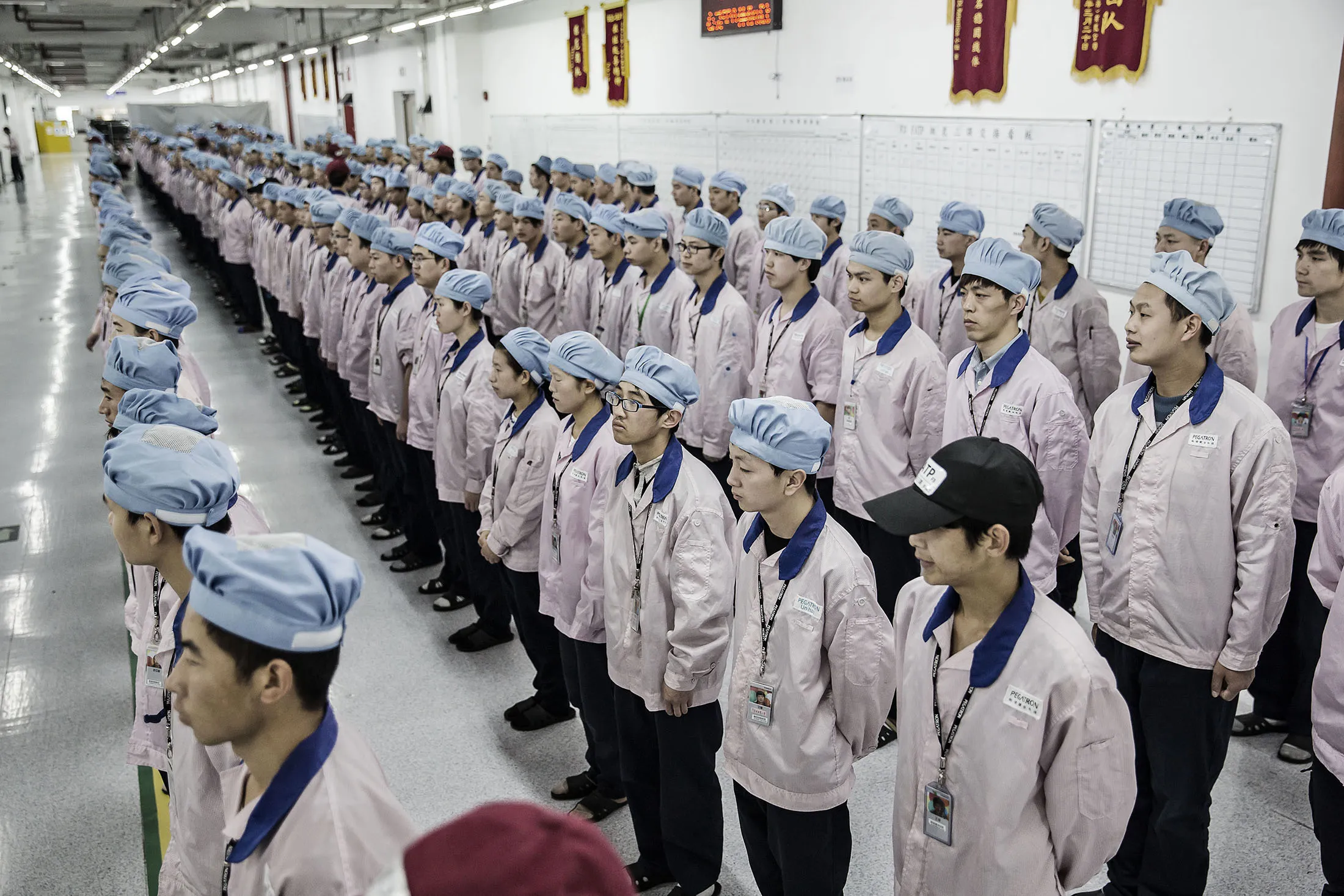 apple manufacturing company in china