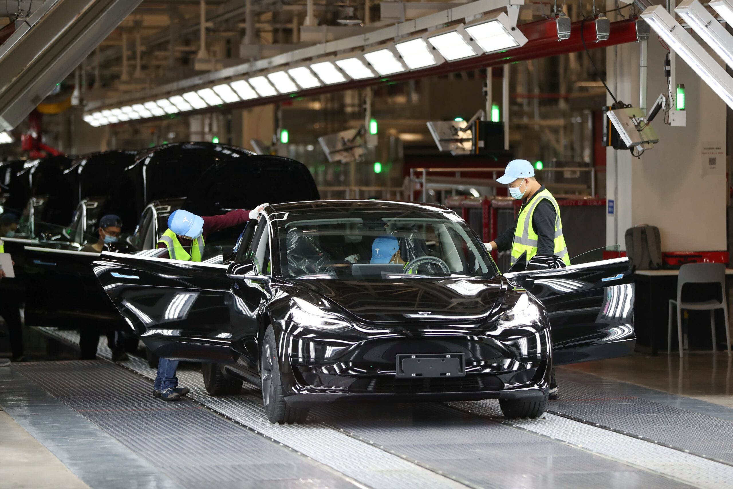 are tesla cars manufactured in china