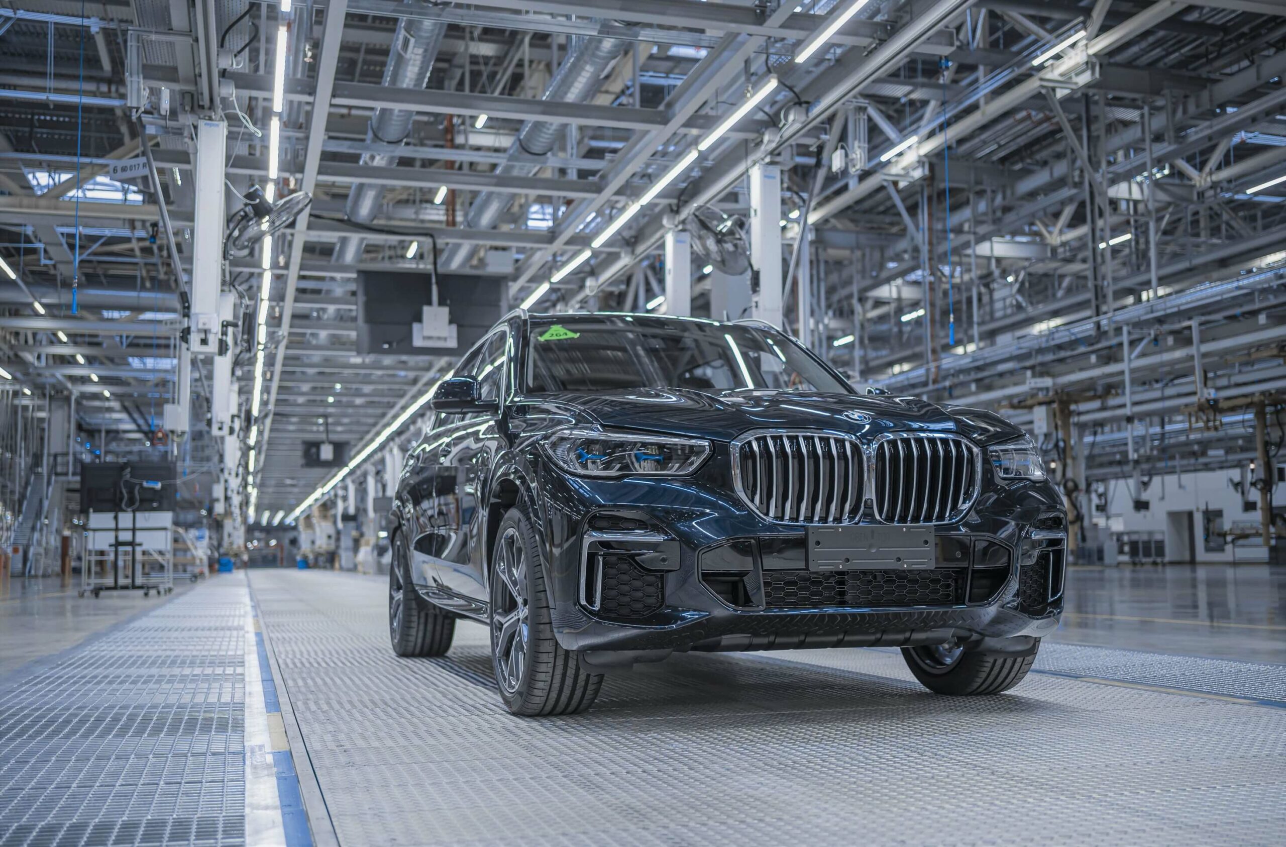 bmw factory in china