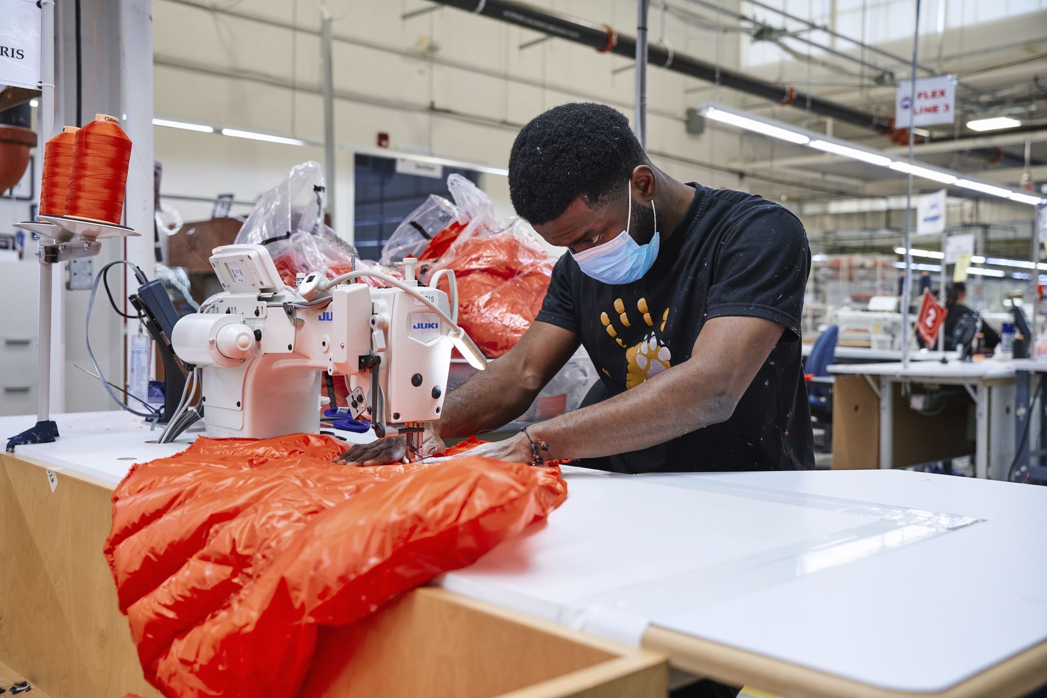 canada goose manufacturing china