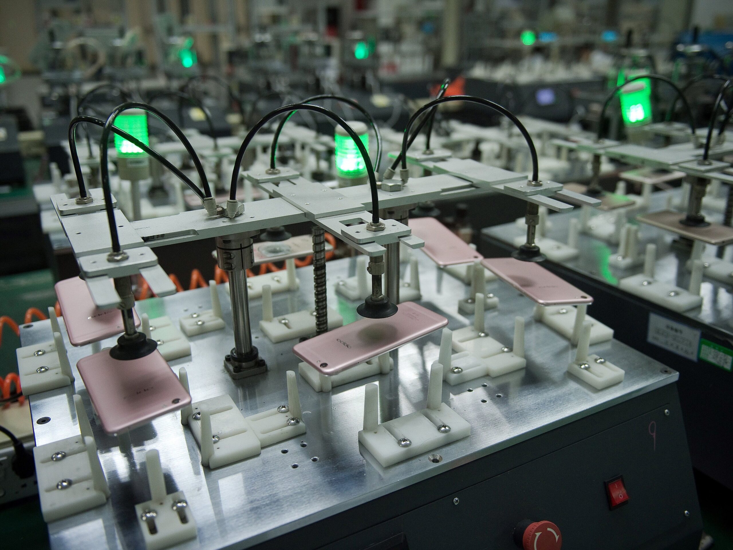 cell phone factories in china