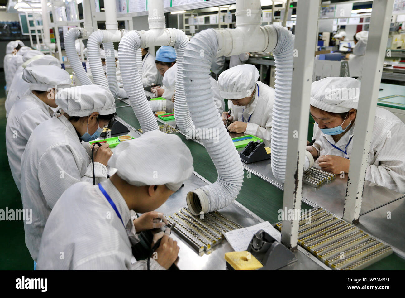 cell phone factories in china