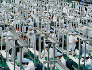 cell phone manufacturing companies in china