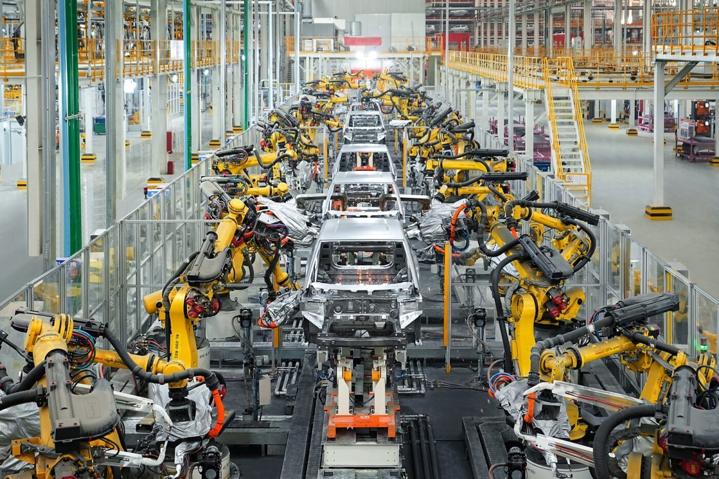 china building car manufacturing plants in mexico