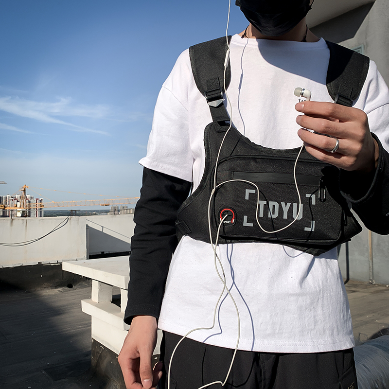 china chest pouch for men factory