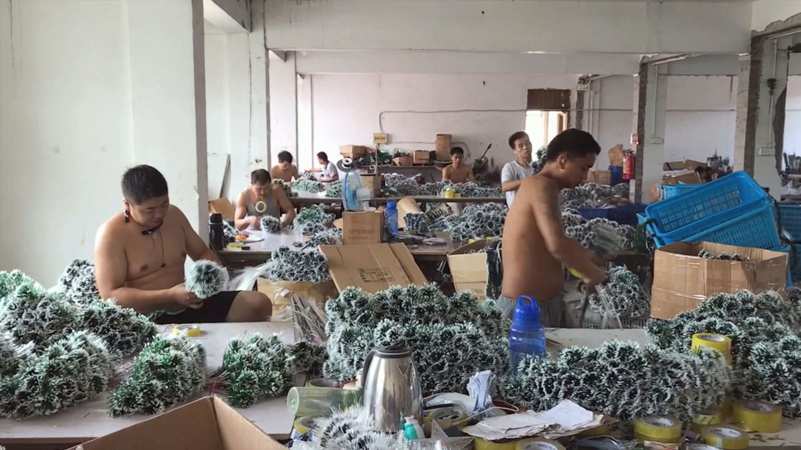 china christmas decoration factory