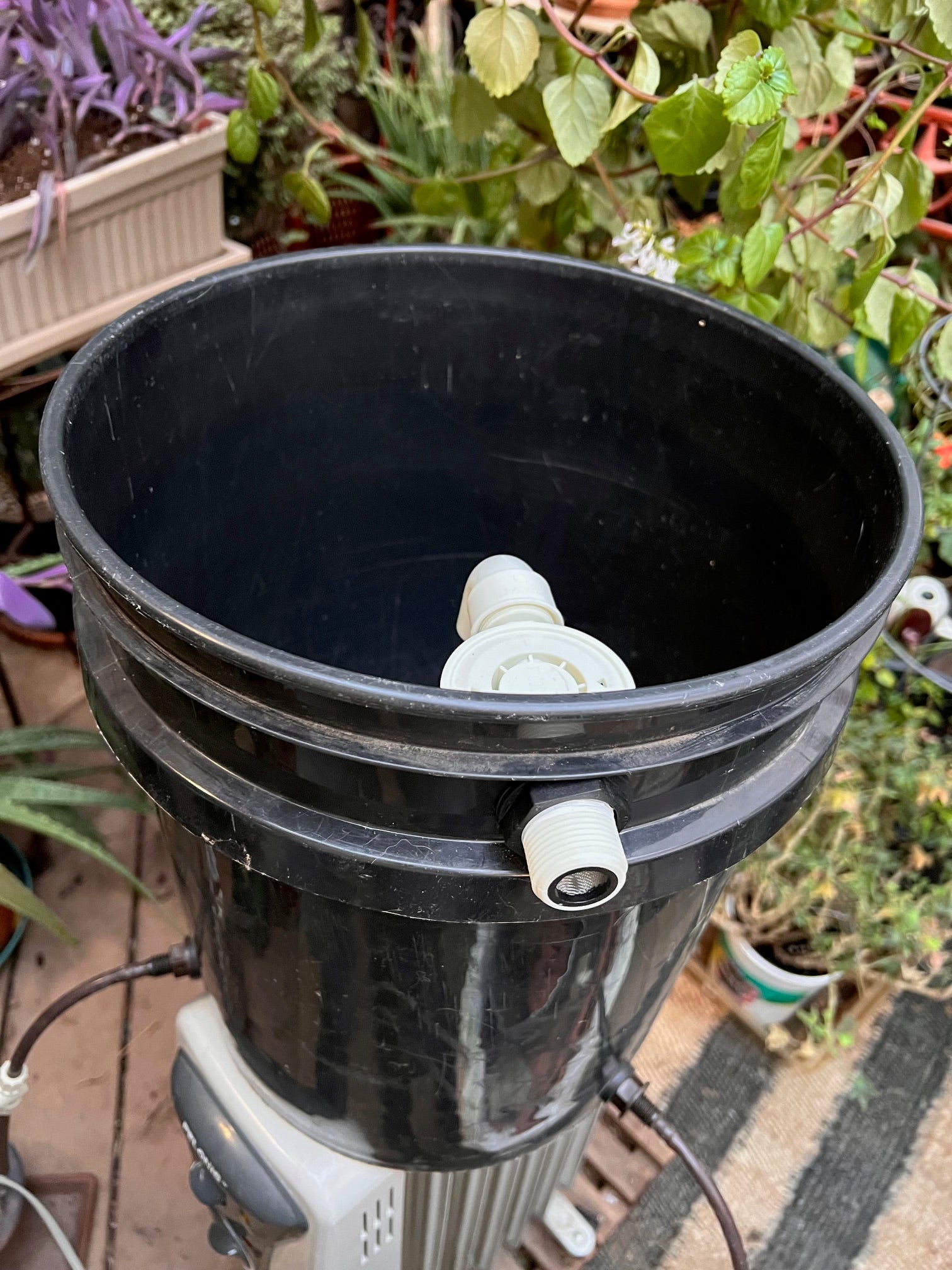 5 GALLON BUCKET SYSTEM