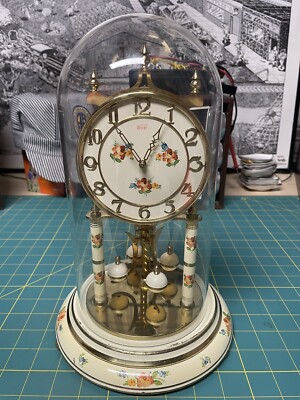 Anniversary clocks, carriage clocks and pendulum clocks from the ...