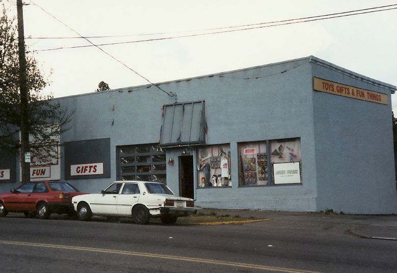 Archie McPhee Wholesale