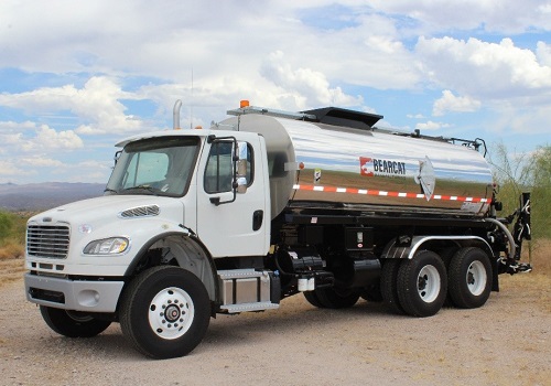 Asphalt Distributor Truck