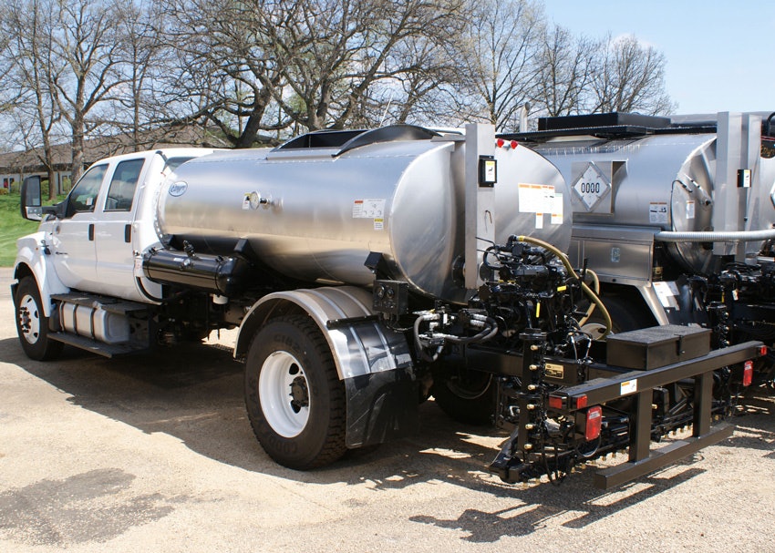 Asphalt Distributor Truck industry insight