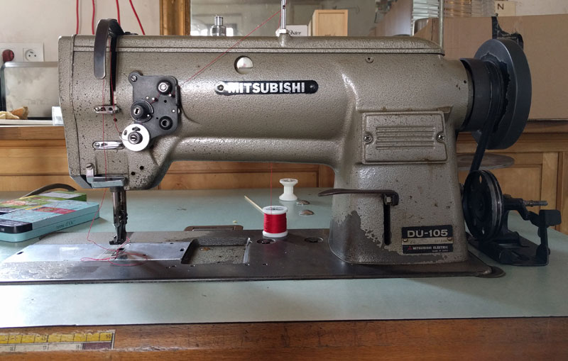 Automatic Industrial Leather Sewing Machine