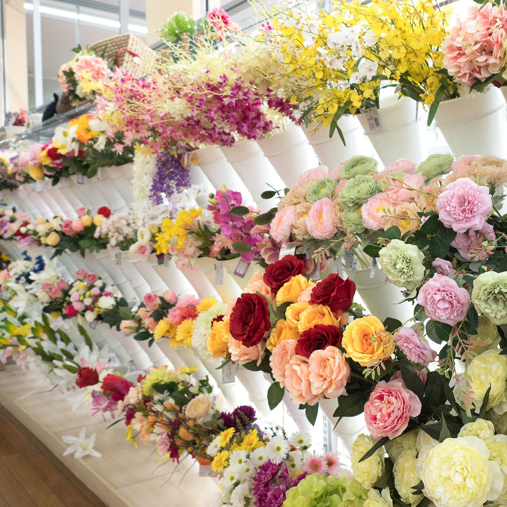 Baisch & Skinner Wholesale Floral Distributor