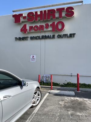 Bulk custom t-shirts