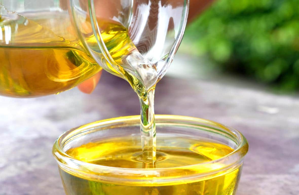 Bulk Edible & Specialty Oil Supplier