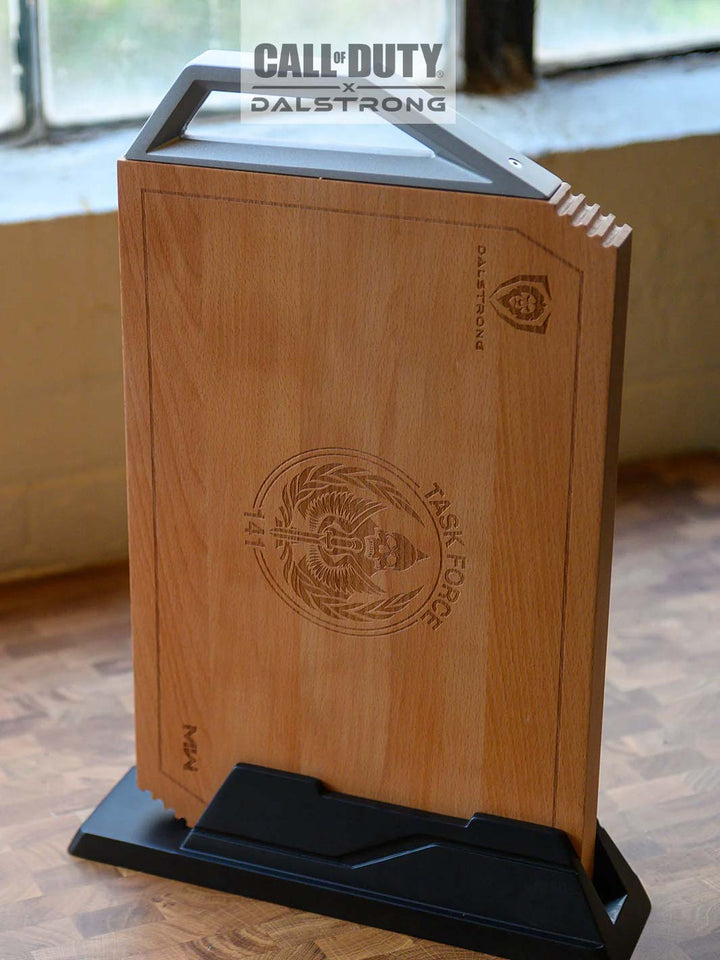 Call of Duty © Edition Cutting Board with Rubberwood Stand