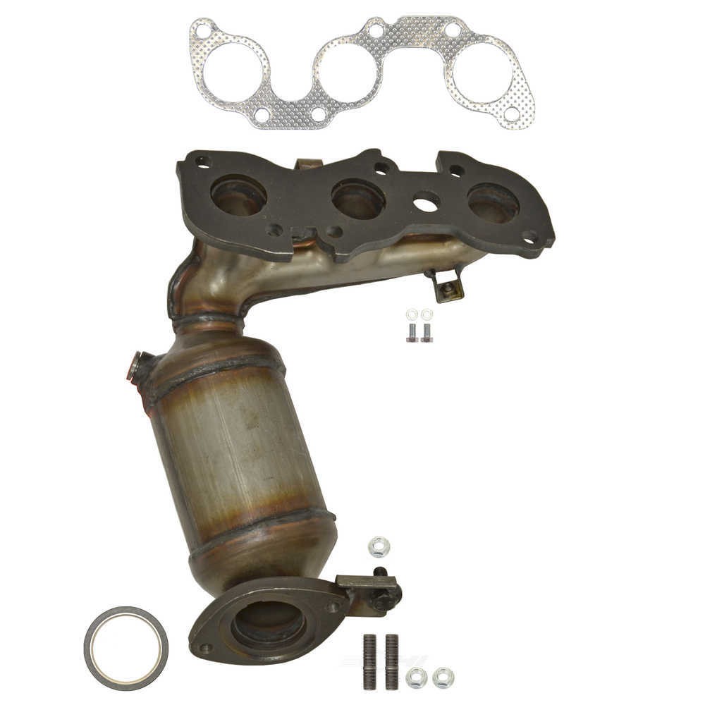 Catalytic Converter with Integrated Exhaust Manifold