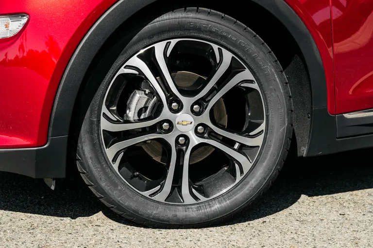 Chevrolet Bolt EV tires