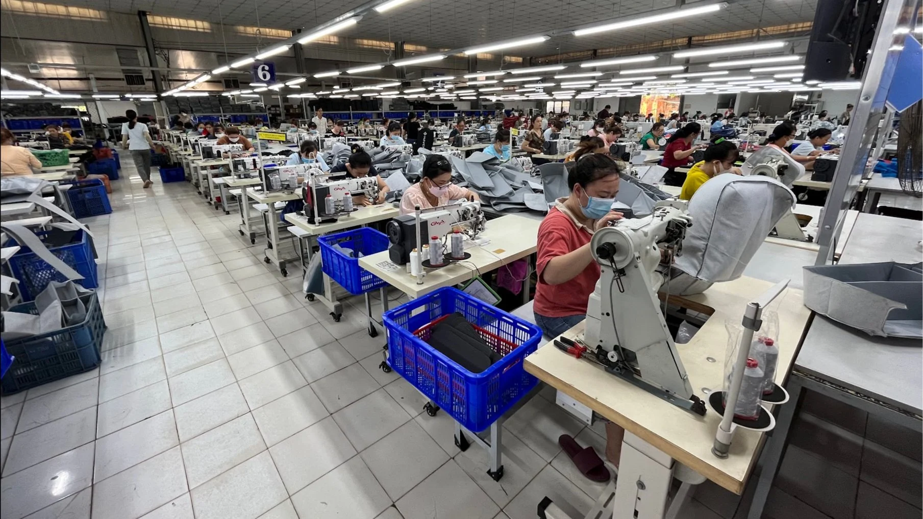 Childrens Wholesale Clothing industry insight