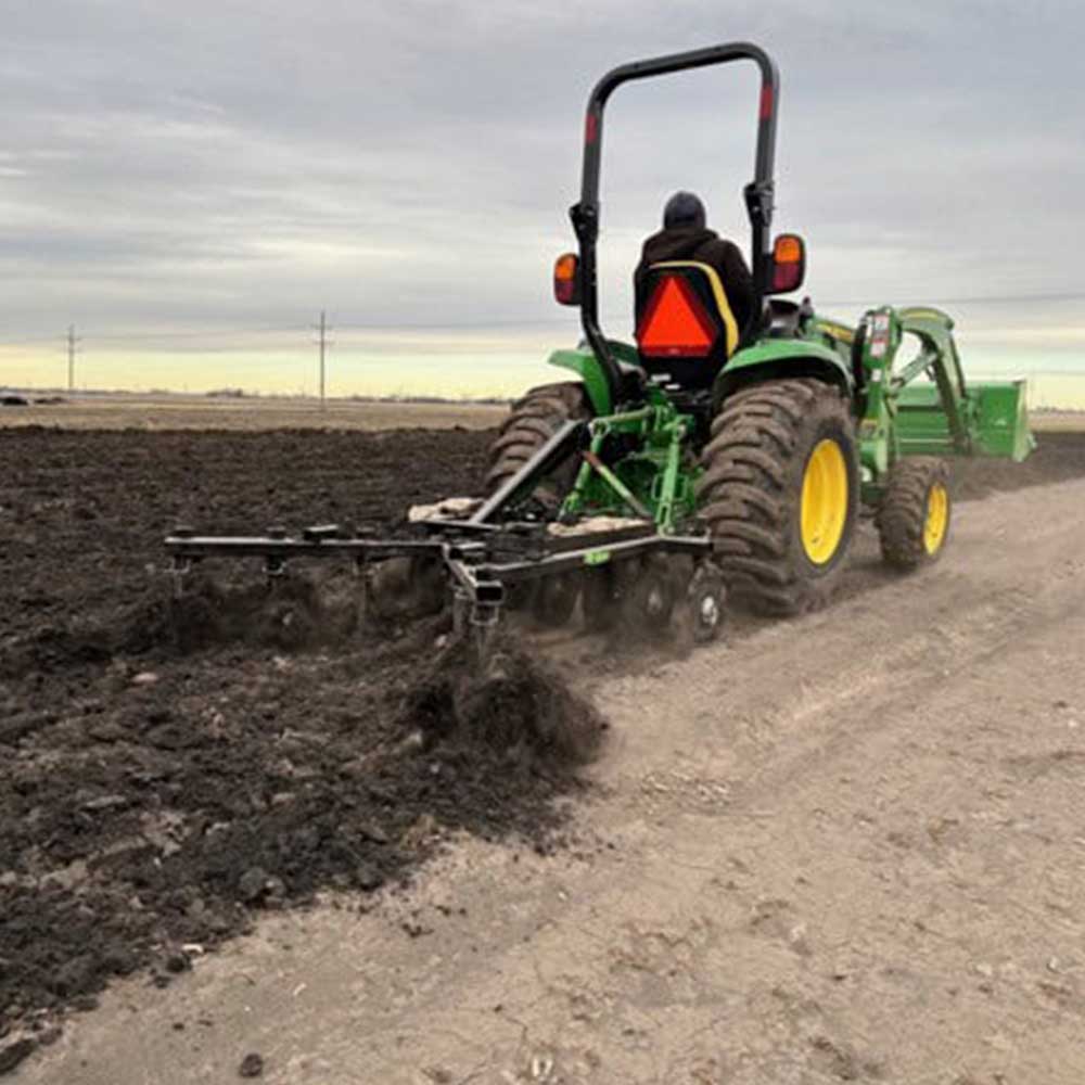 Chisel Plows & Field Cultivators