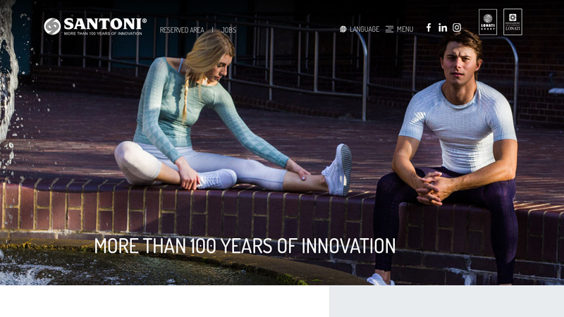 Circular electronic knitting machines seamlesswear, Santoni.