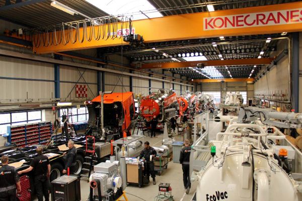 Cleaning Truck industry insight