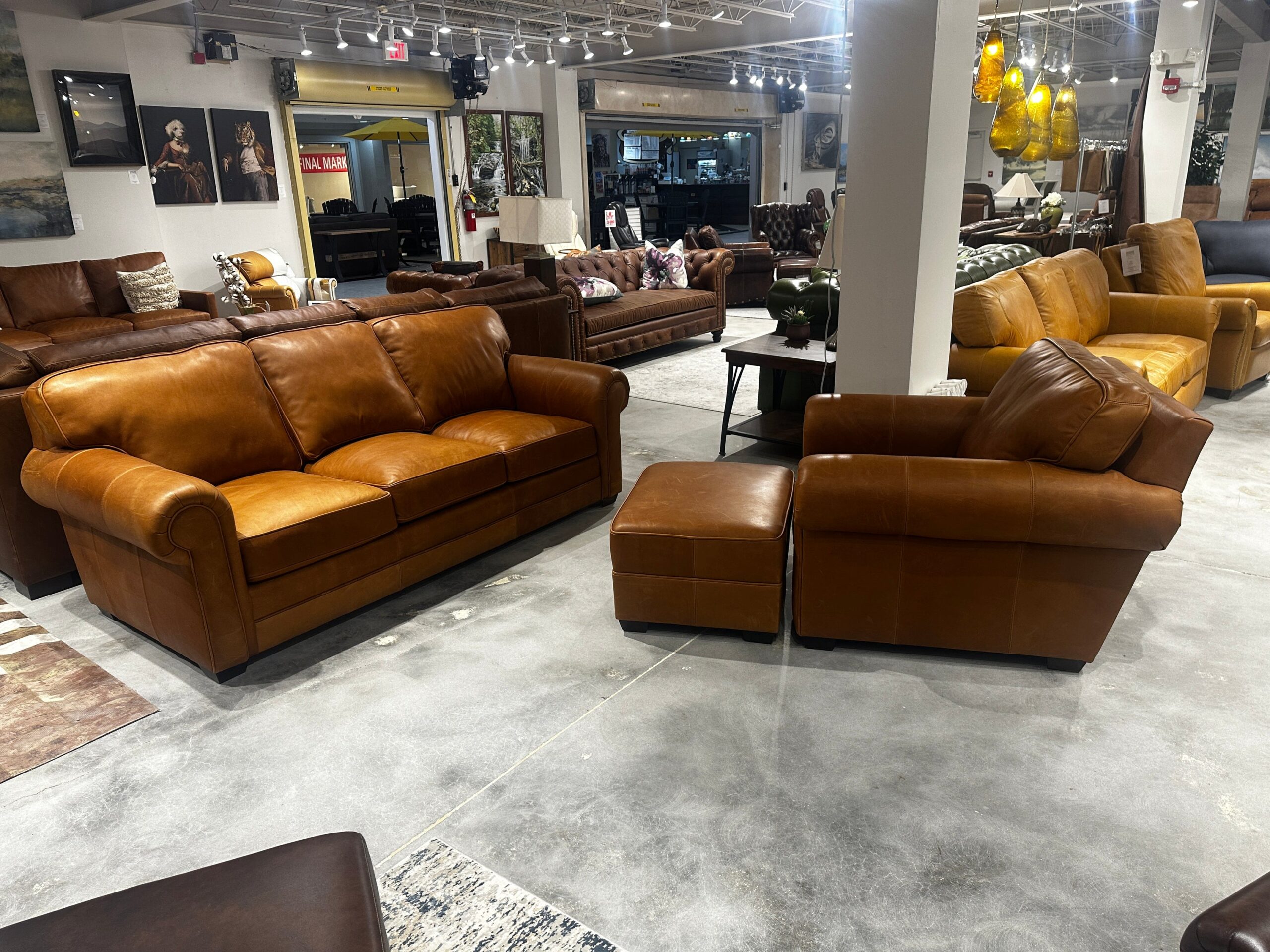 Custom Leather Sofas & Recliners