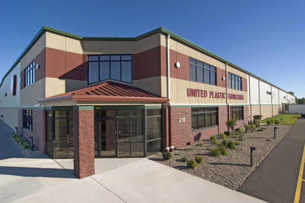 Custom Manufacturing Services in Plastic & Metal Components