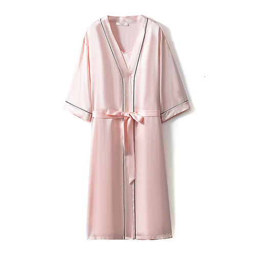 Customized Robe industry insight