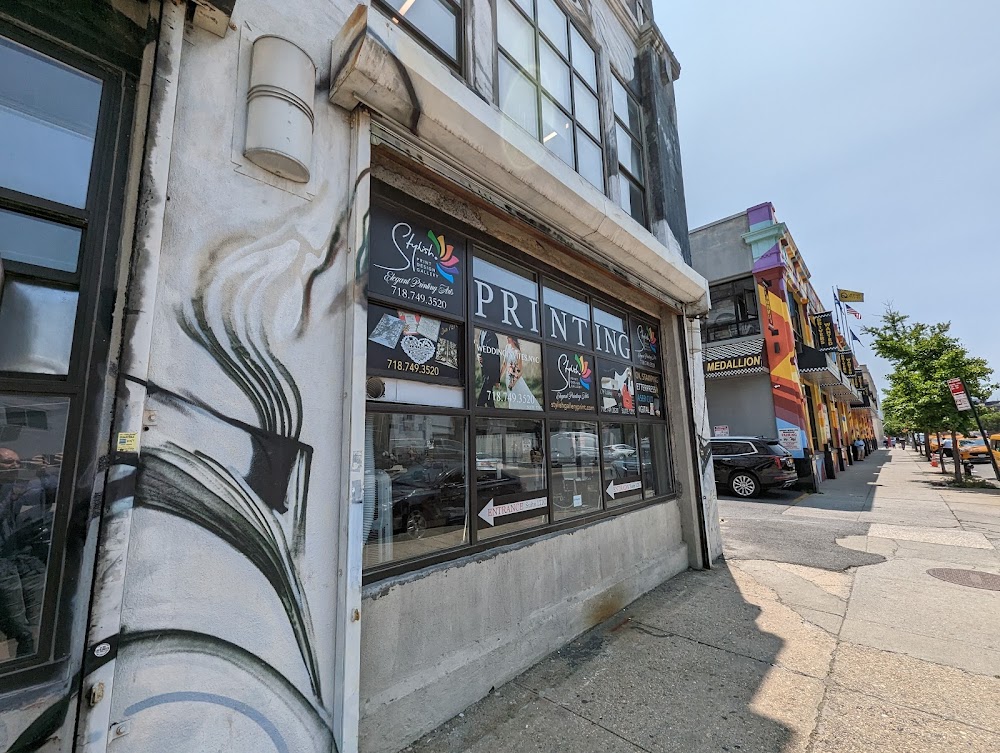 Customnia /  / Design Your T custom t-shirts