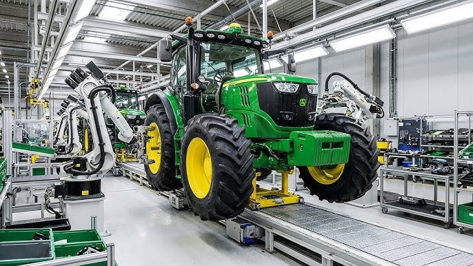 Deere 5085E industry insight