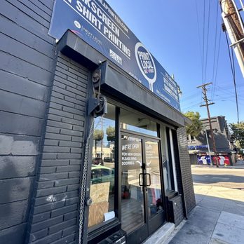 DTLA Print custom t-shirts