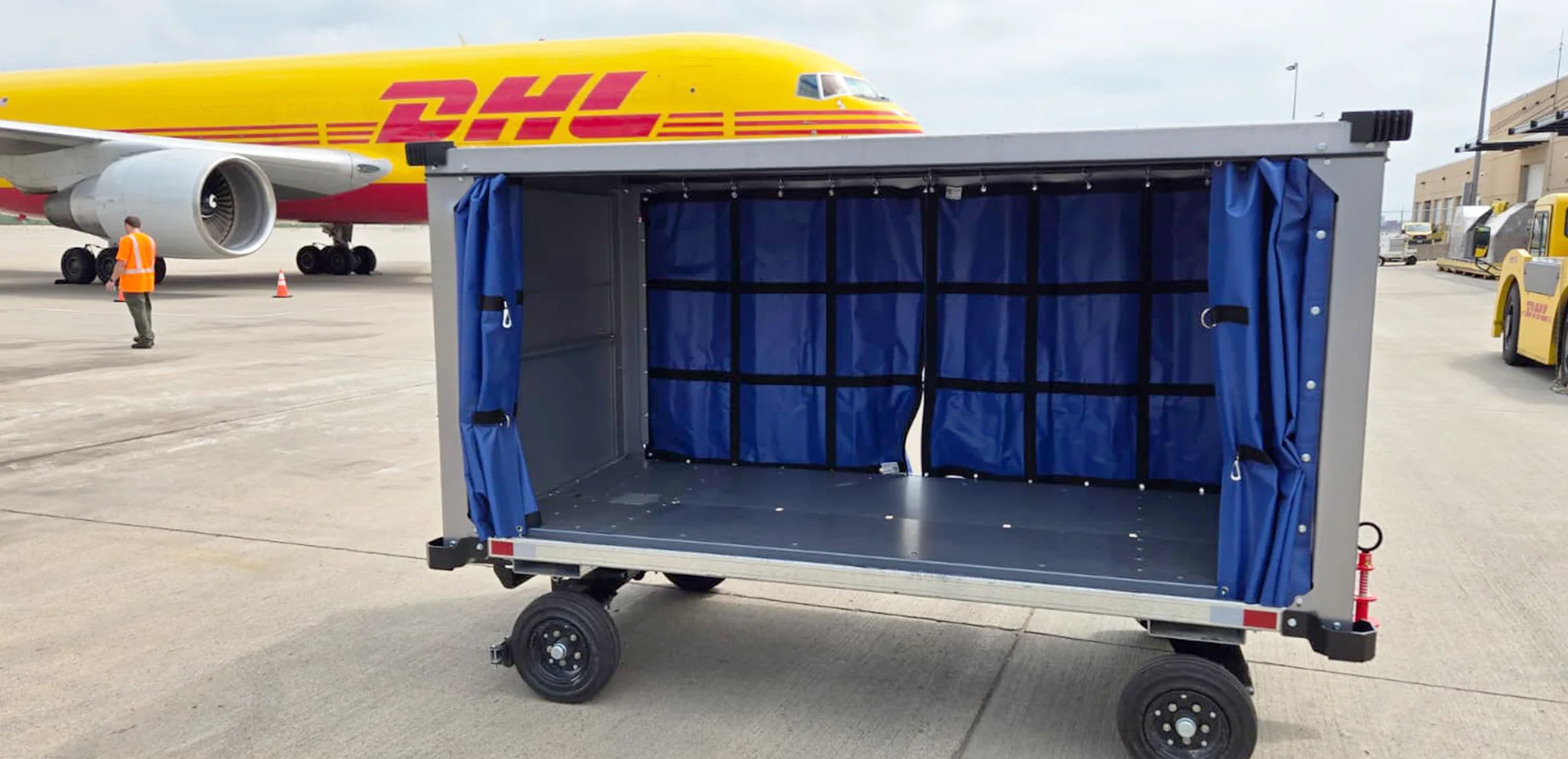 Durable Airport Baggage Carts & Cargo Dollies