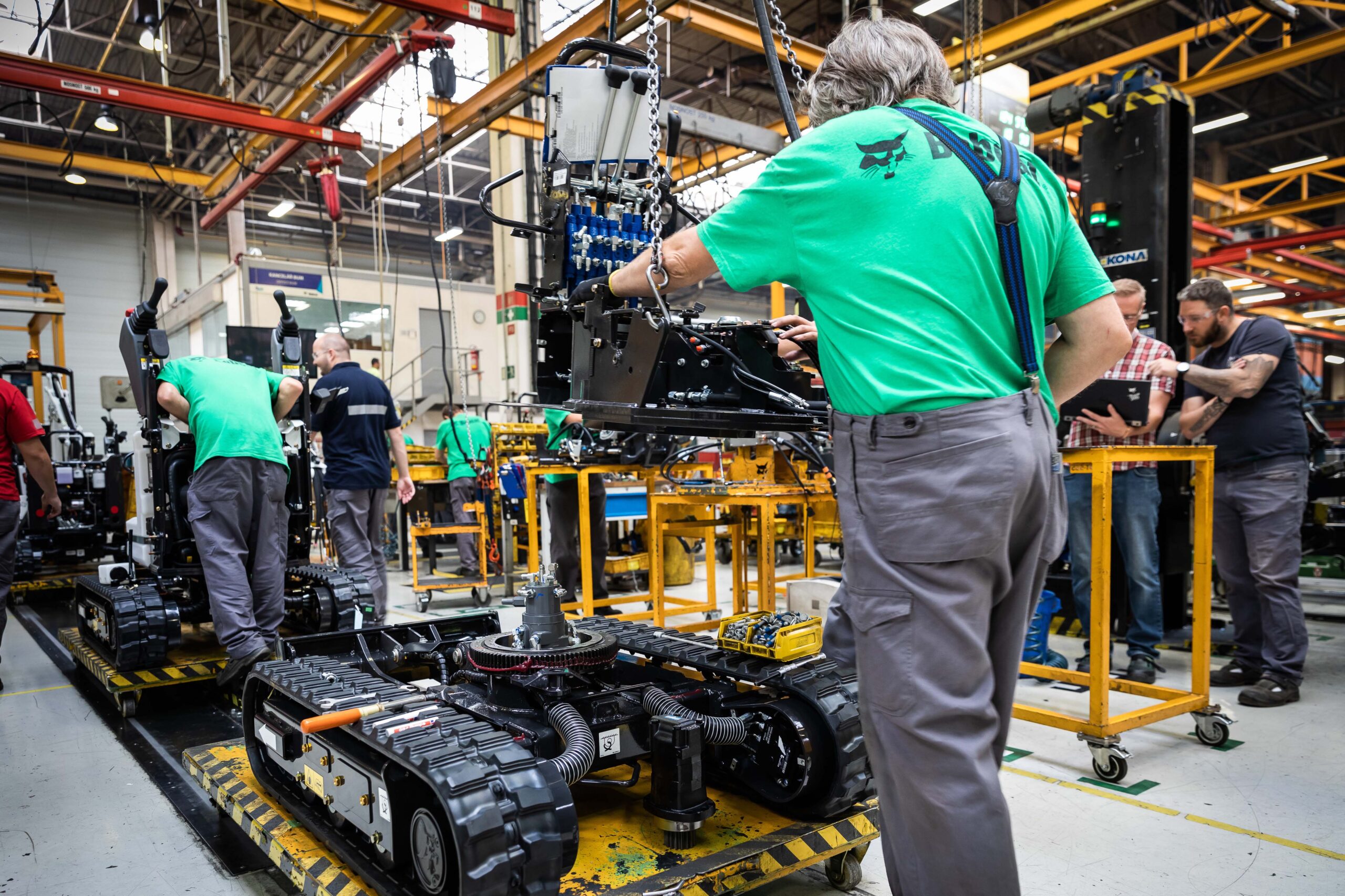 E10 Excavator industry insight