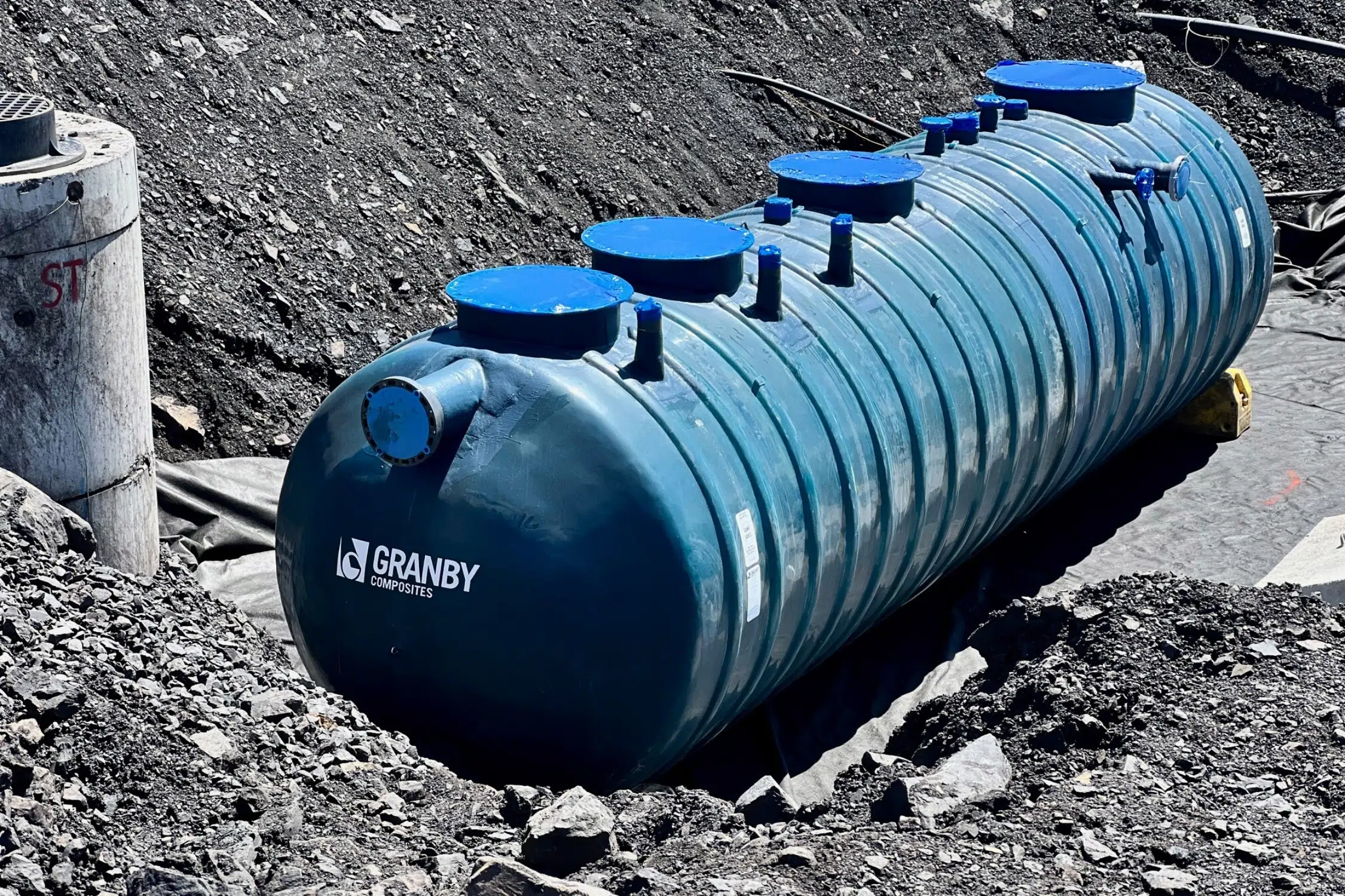 FIBERGLASS SEPTIC TANKS