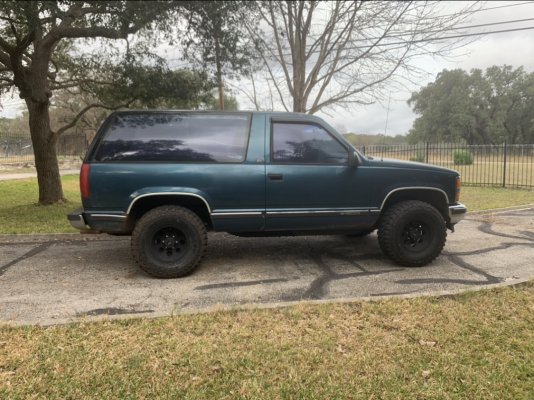 Finally got one! 1992 Blazer/factory 5 speed