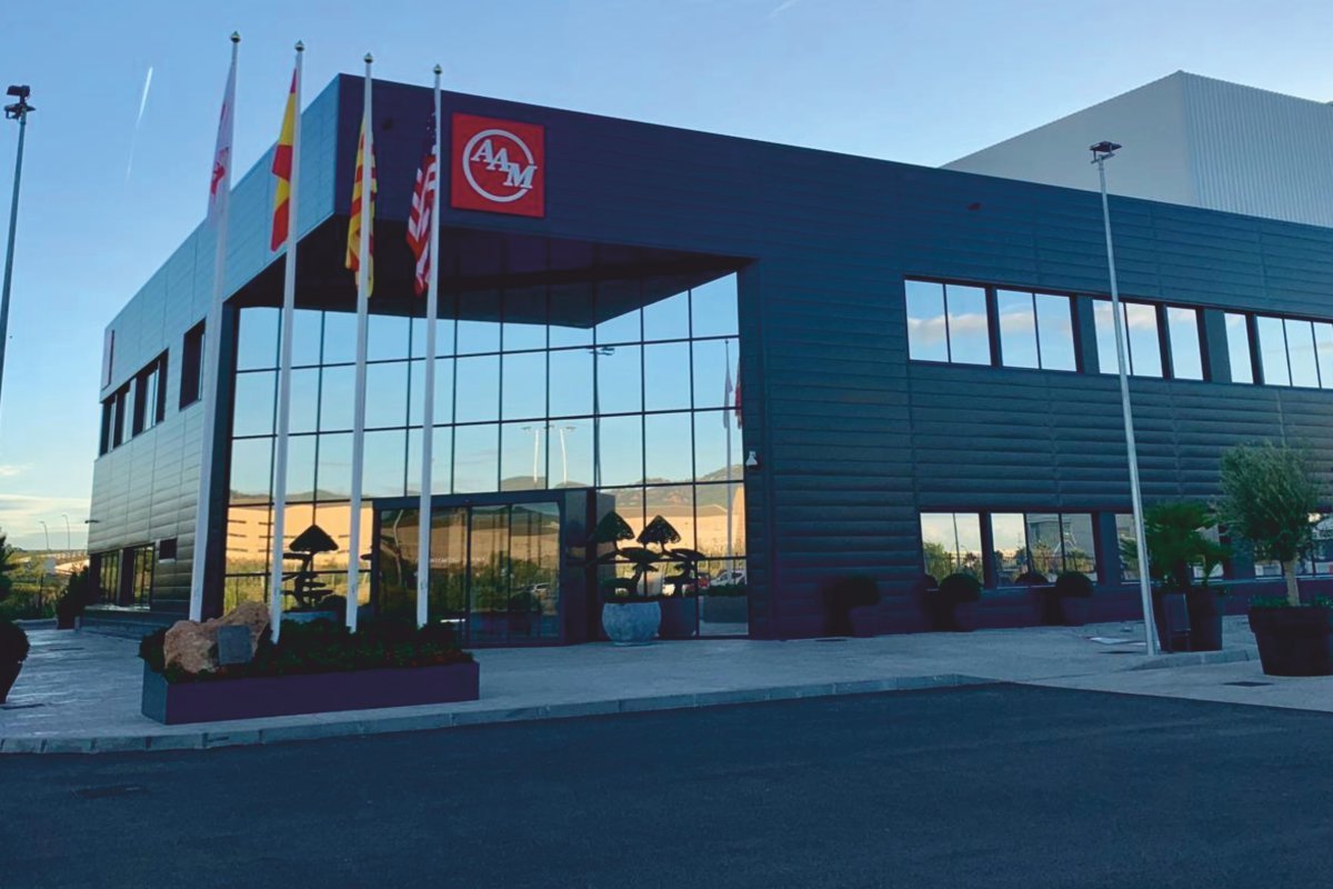 Full-service automotive manufacturer