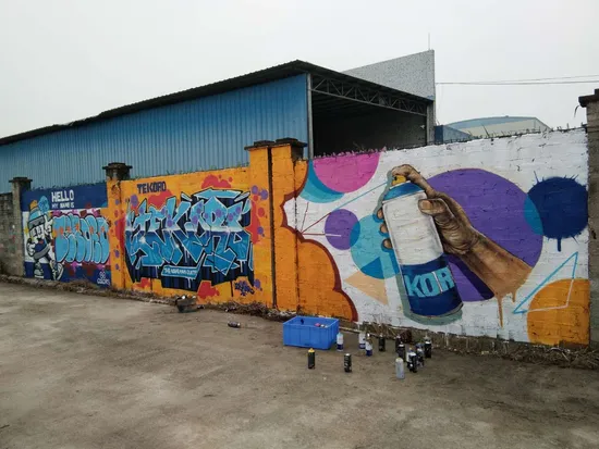 Graffiti Spray Paint