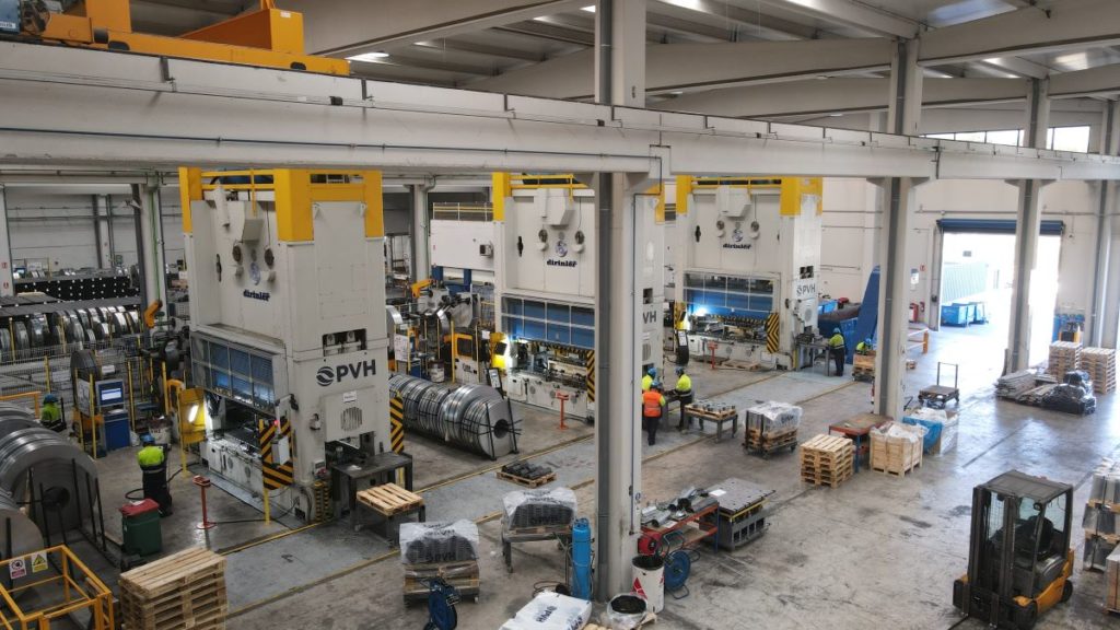 Hardware industry insight