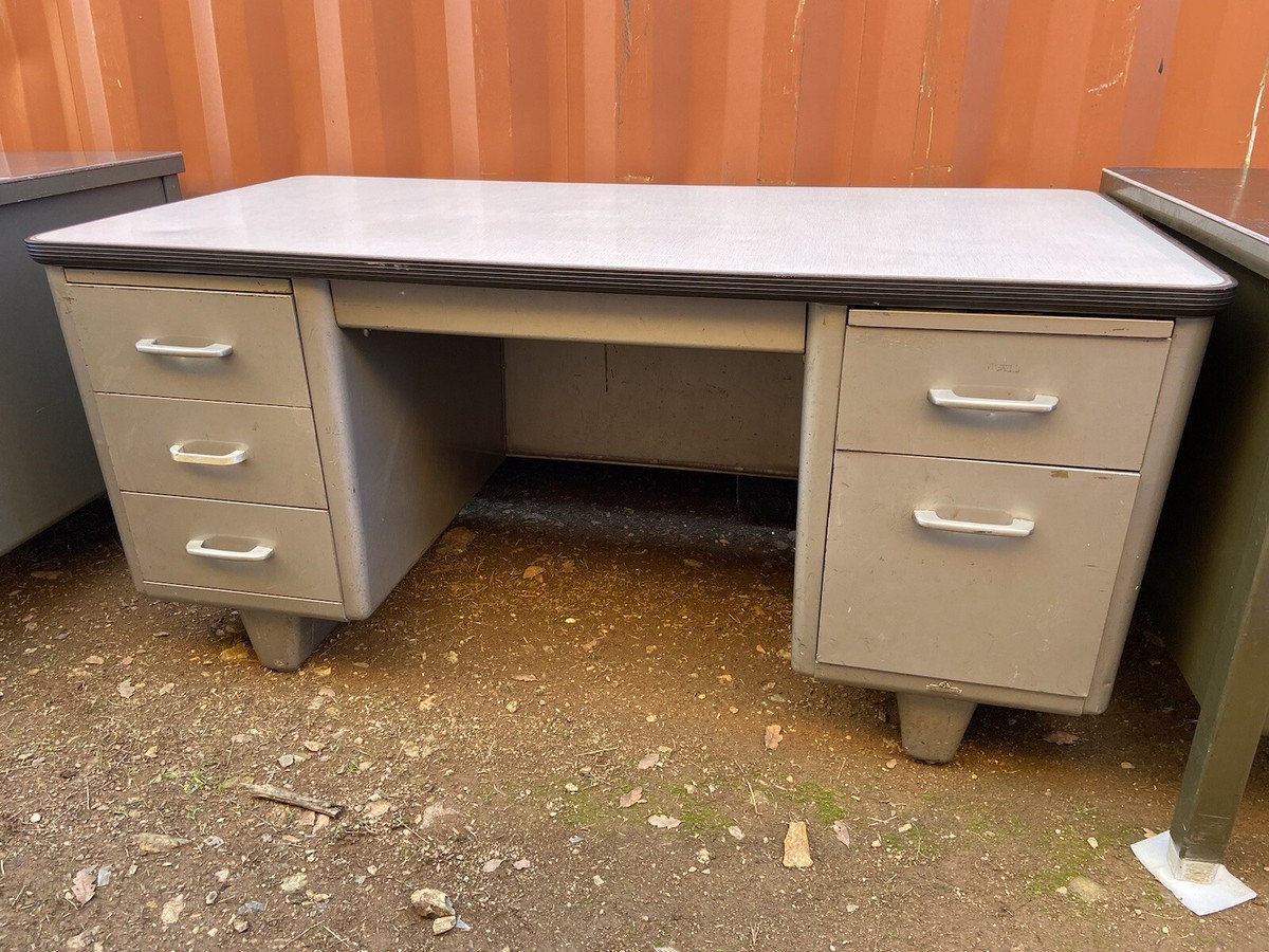 Heavy Duty Metal Office Table 6 Drawers Steel Computer Desk