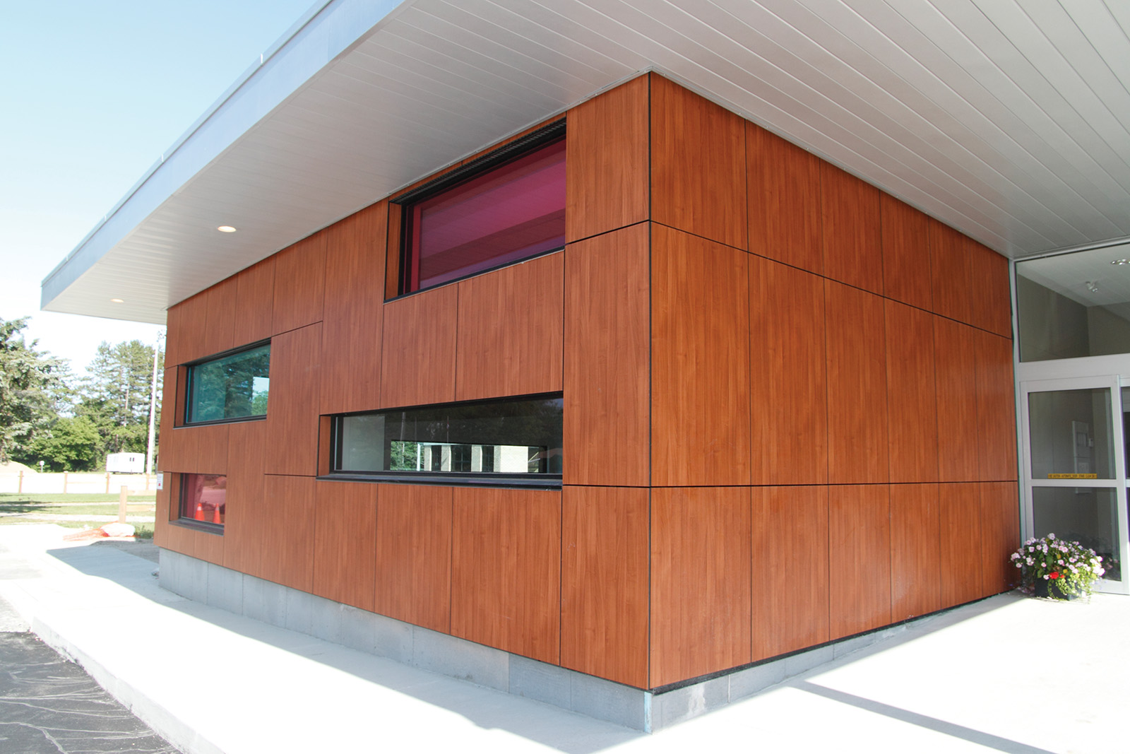 HPL (High Pressure Laminate)