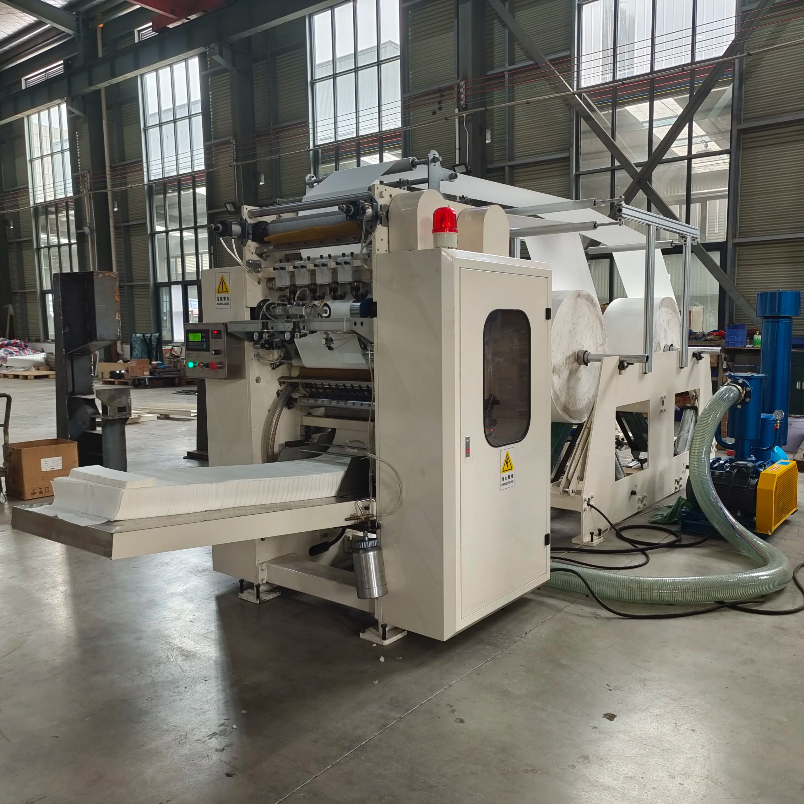 Industrial Paper Towel Roll Dispenser industry insight