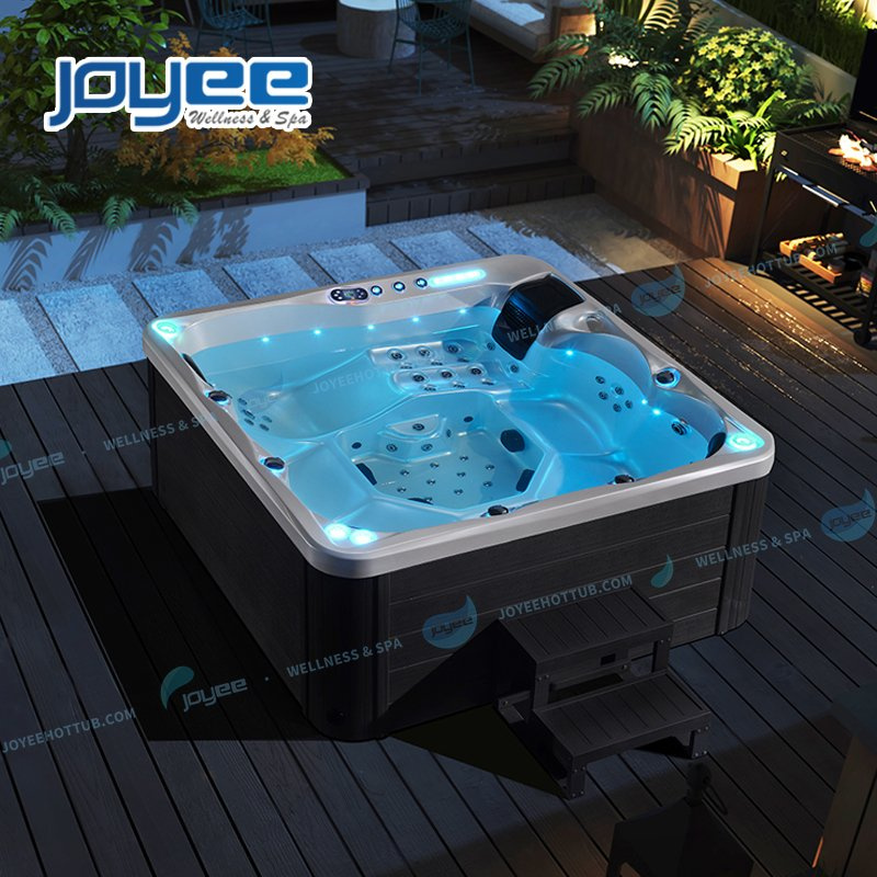 Jacuzzi® Hot Tubs and Spas