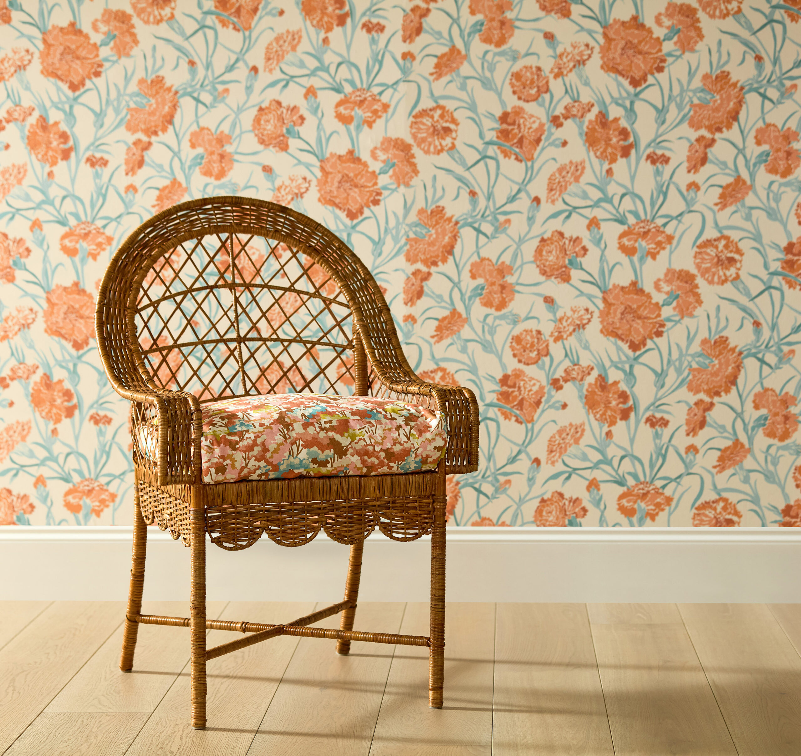 Luxury Fabrics & Designer Wallpaper