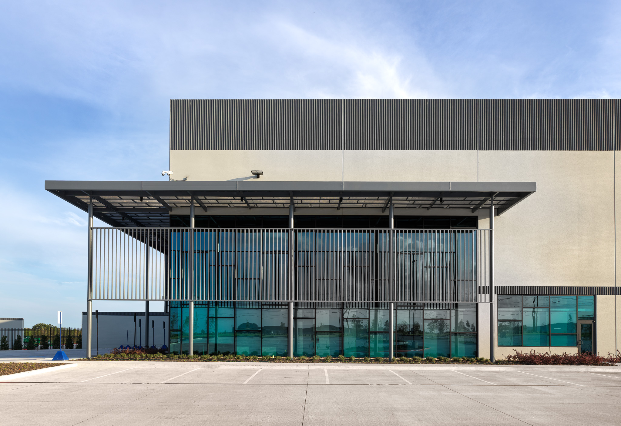 Manufacturing & Distribution