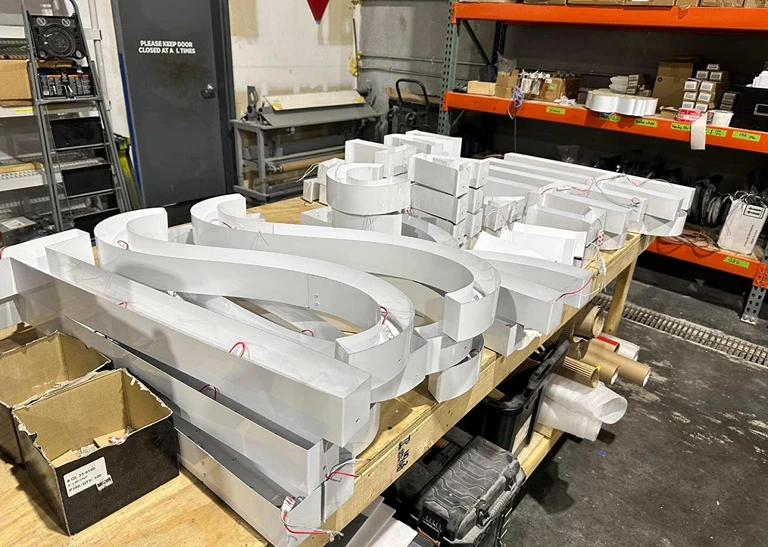 Metal Signs Wholesale industry insight